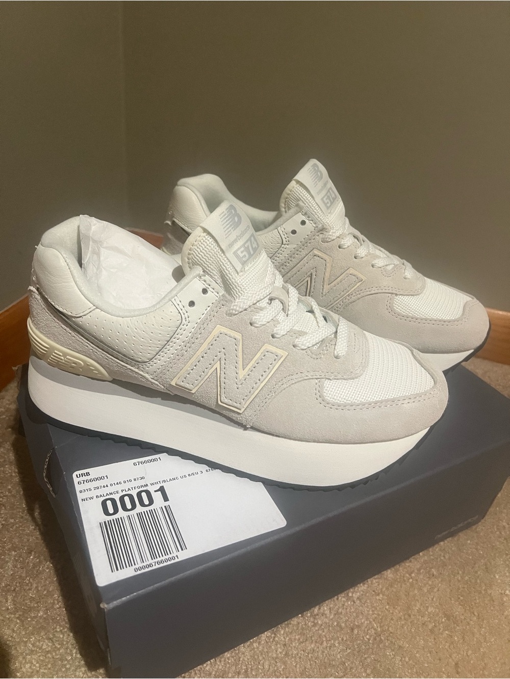 Brand New - New Balance Women's 574 Platform Sneakers in Light Beige and White